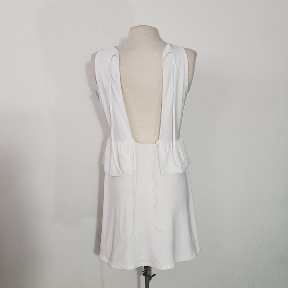Boohoo Dress Open Back Tieback Tierd White Size 10 - Picture 4 of 9